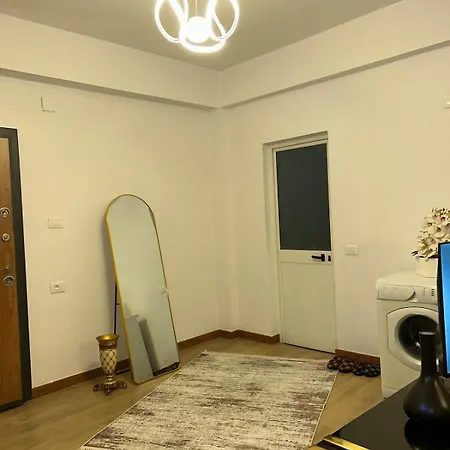 Flat In - Modern & Cozy Appartement Tirana